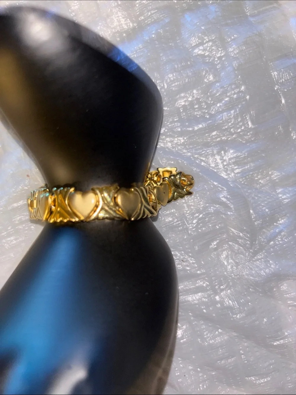 Kids Gold Heart Link Bracelet - Charming Heart Design